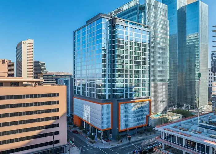 Boulevard Comfortable Downtown Highrise Stu Pool Parking & Gym 10a Apartment