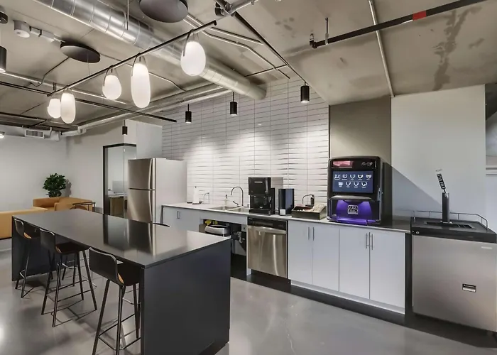 Apartment Boulevard Comfortable Downtown Highrise Stu Pool Parking & Gym 10a Phoenix